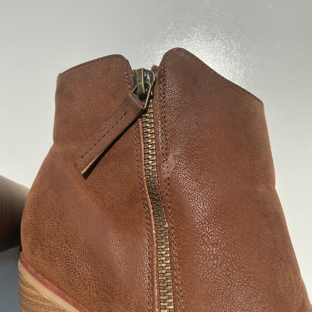 MIA Womens Cognac Brown Faux Leather Block Heel Ankle Boots Size 7.5 - Picture 4 of 10